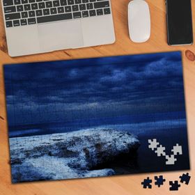 1149845 Mavi Gökyüzü Altında Kaya Parçası 240 Parça Puzzle Yapboz