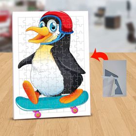 124028 Kaykay Yapan Kasklı Penguen 99 Parça Puzzle Yapboz Tablo