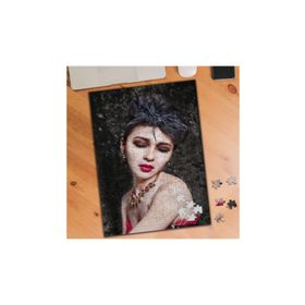 12653 Yorgun Güzel Kız 240 Parça Puzzle Yapboz