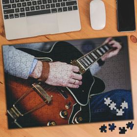 1281642 Gitar Çalma Beste Müzik Yapma 240 Parça Puzzle Yapboz