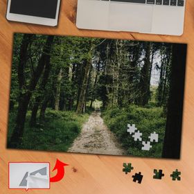 134545 Ağaçlı Çimenli Yol 240 Parça Puzzle Yapboz Tablo