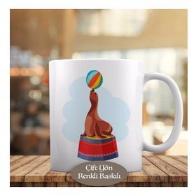 1416-1107 Topla Oynayan Fok Balığı Kupa Bardak