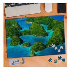 143 Yosunlu Taşlar ve Mavi Deniz 240 Parça Puzzle Yapboz Tablo