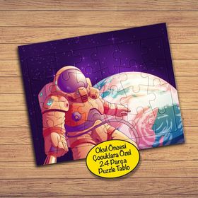 1442662 Boşluktaki Astronot 24 Parça Çocuklara Özel Yapboz Tablo