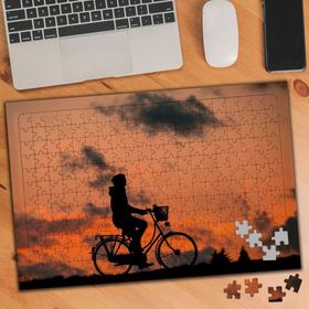 1524 Bisiklet Süren Kadın Gün Batımı 240 Parça Puzzle Yapboz