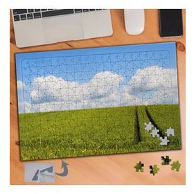 159 Çimenler Ve Bulutlu Gökyüzü 240 Parça Puzzle Yapboz Tablo