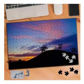 162 Tepe ÜStünde Ağaç Silüeti 240 Parça Puzzle Yapboz Tablo