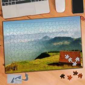 164 Yüksek Tepede Ev Manzarası 240 Parça Puzzle Yapboz Tablo