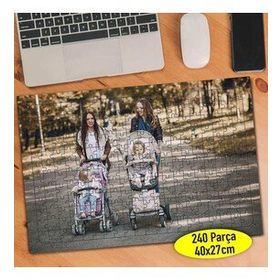 164983 Yürüş Yapan Anne ve Çocukları 240 Parça Puzzle Yapboz