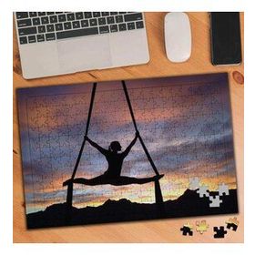 1740 Jimnastikçi Kız Güneş Batışı Silüet 240 Parça Puzzle Yapboz