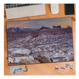 180 Kayalıklarla Kaplı Karlı Arazi 240 Parça Puzzle Yapboz Tablo