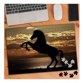1804425 Şaha Kalkmış At 240 Parça Puzzle Yapboz