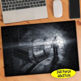 181577171 Karanlıkta Işığa Yürüyen Adam 240 Parça Puzzle Yapboz