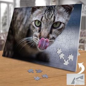 1850056 Acıkmış Kedi 240 Parça Puzzle Yapboz