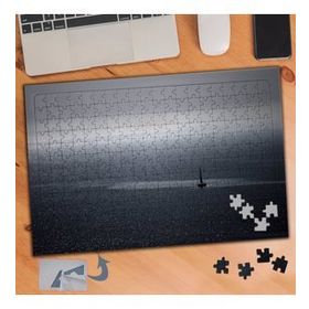 192 Denizde Yelkenli Tekne Manzarası 240 Parça Puzzle Yapboz Tablo