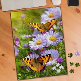19706483 Renkli Çiçekler ve Kelebekler 240 Parça Puzzle Yapboz