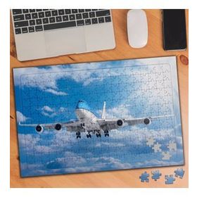 19706489 Mavi Gökyüzünde Süzülen Uçak 240 Parça Puzzle Yapboz