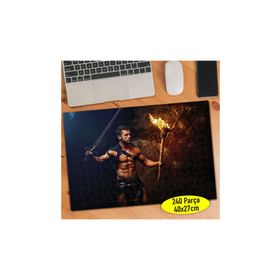 209684 Meşale Tutan Dövüşçü Kaslı Erkek 240 Parça Puzzle Yapboz