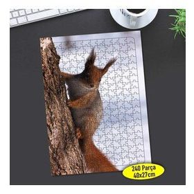 22227194 Ağaçta Küçük Sincap 240 Parça Puzzle Yapboz