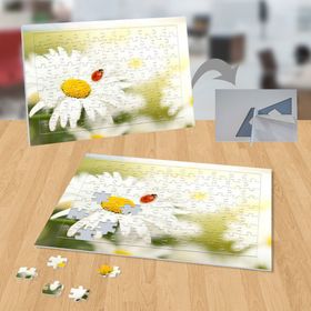 26096278 Papatya Uğur Böceği Bitki 99 Parça Puzzle Yapboz Tablo