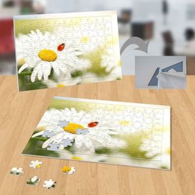 26096278 Papatya Uğur Böceği Bitki 99 Parça Puzzle Yapboz Tablo