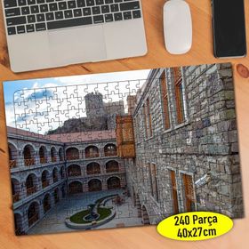 299793 Gürcistan Rabati Kalesi Manzarası 240 Parça Puzzle Yapboz