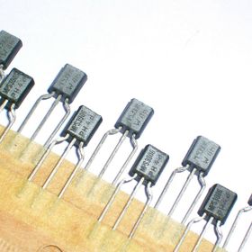 2N3906 Transistör