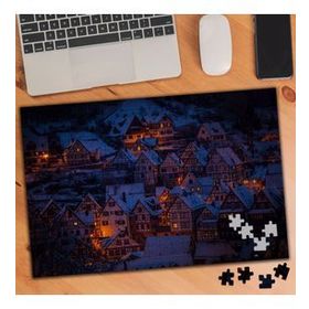 3076685 Kar Kaplı Kasaba 240 Parça Puzzle Yapboz
