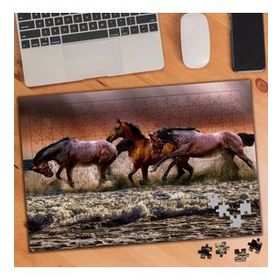 3099035 Denizde Koşan Atlar 240 Parça Puzzle Yapboz