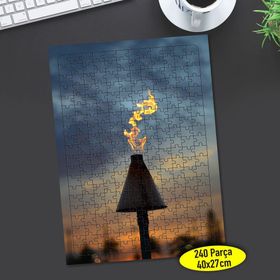 31098568 Gün Batımında Alevli Meşale 240 Parça Puzzle Yapboz