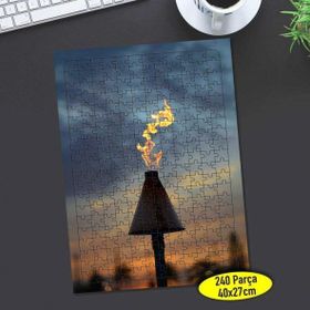 31098568 Gün Batımında Alevli Meşale 240 Parça Puzzle Yapboz