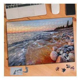 314 Deniz Kenarında Dağınık Taşlar 240 Parça Puzzle Yapboz Tablo