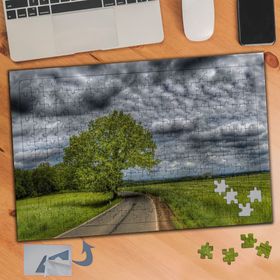 336 Yol Kenarında Yeşil Yapraklı Ağaç 240 Parça Puzzle Yapboz Tablo