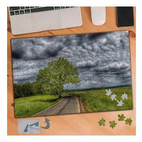 336 Yol Kenarında Yeşil Yapraklı Ağaç 240 Parça Puzzle Yapboz Tablo