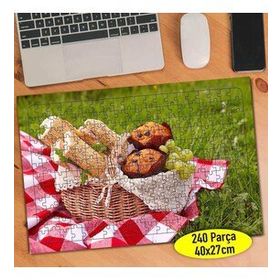 339 Yeşil Çimenler Üstünde Piknik Sepeti 240 Parça Puzzle Yapboz