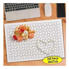 341006567 Renkli Beyaz Kalpli İlaçlar 240 Parça Puzzle Yapboz