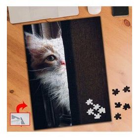 3664 Yarım Surat Beyaz Kedi 240 Parça Puzzle Yapboz Tablo