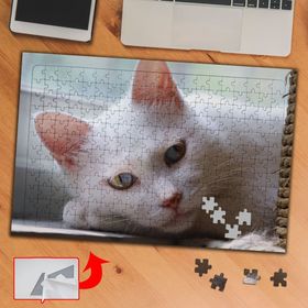 3680 Yeşil Mavi Gözlü Beyaz Kedi 240 Parça Puzzle Yapboz Tablo