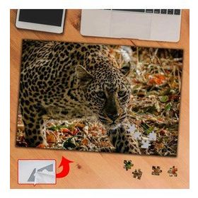 3706 Avına Yaklaşan Pars 240 Parça Puzzle Yapboz Tablo