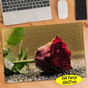 373873 Islak Zeminde Zarif Kırmızı Gül 240 Parça Puzzle Yapboz