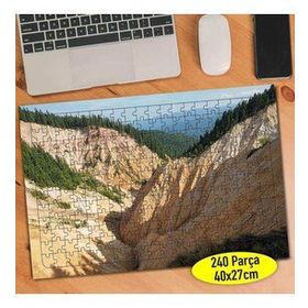 379421 Kayalıklar Üstünde Çam Ağaçları 240 Parça Puzzle Yapboz