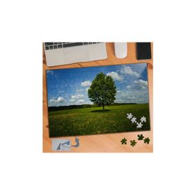 406 Yeşil Çimenlerde Yalnız Ağaç 240 Parça Puzzle Yapboz Tablo