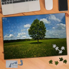 406 Yeşil Çimenlerde Yalnız Ağaç 240 Parça Puzzle Yapboz Tablo