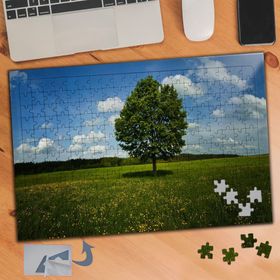406 Yeşil Çimenlerde Yalnız Ağaç 240 Parça Puzzle Yapboz Tablo