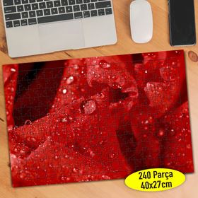 407 Su Damlaları Yakın Çekim Kırmızı Gül 240 Parça Puzzle Yapboz