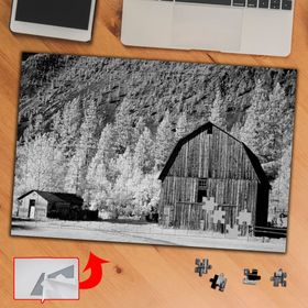421733 Siyah Beyaz Tahta Evler 240 Parça Puzzle Yapboz Tablo