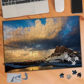 428 Bulutlu Gökyüzü Altında Kayalık 240 Parça Puzzle Yapboz Tablo
