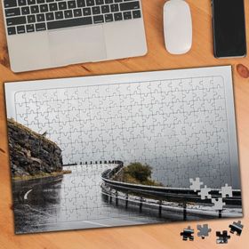 436950 Uçurum Kenarında Yol0 240 Parça Puzzle Yapboz