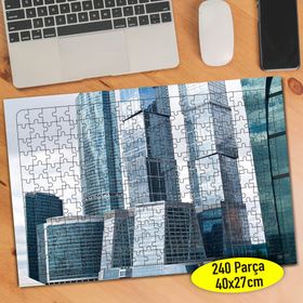 48283 Şehir Merkezinde Yüksek Plazalar 240 Parça Puzzle Yapboz