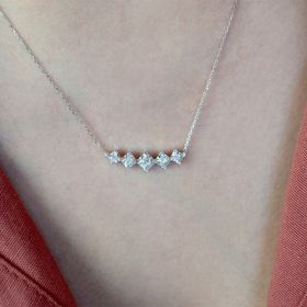 5 Taşlı Trend Pırlanta Kolye
